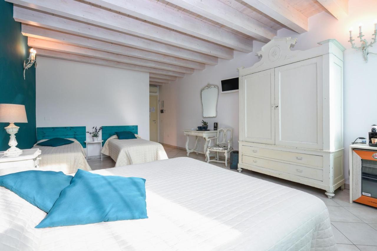 Le Reve - Lake View Rooms Sirmione Bagian luar foto