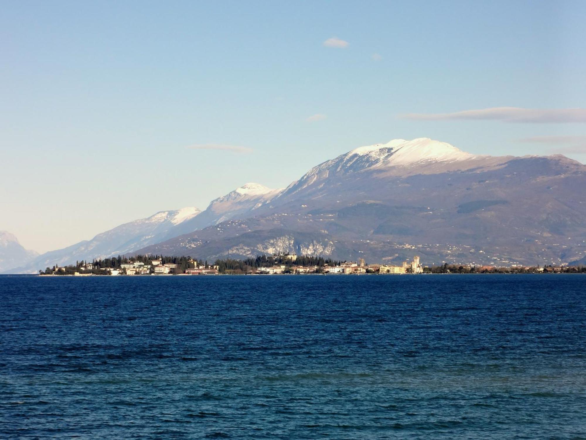 Le Reve - Lake View Rooms Sirmione Bagian luar foto